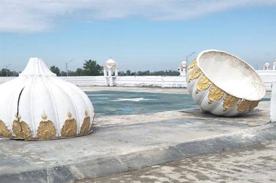 Sikh community hails Pakistan's efforts for immediate repair domes of Kartarpur Sahib