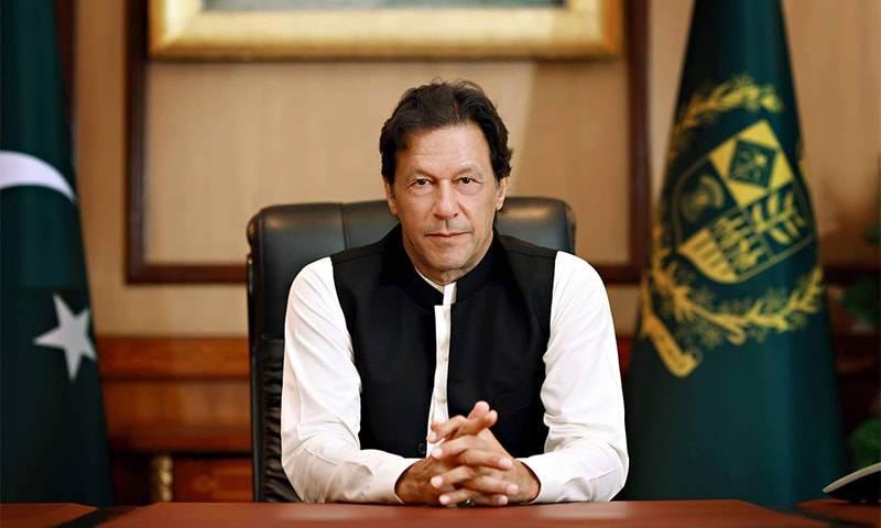 Pakistani health experts on frontline in fight against COVID-19 across the world: PM Imran