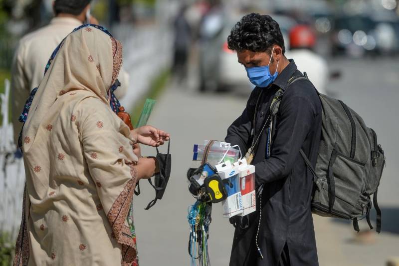 Islamabad makes wearing face masks mandatory in all public places