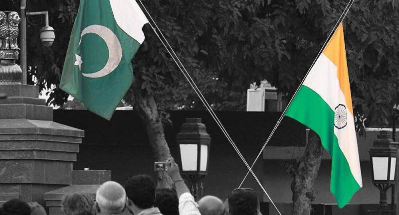 Two Pakistan High commission officials asked to leave India in 24 hours