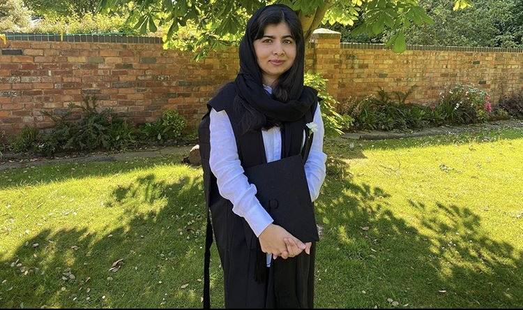Malala Yousafzai officially graduates from Oxford University 
