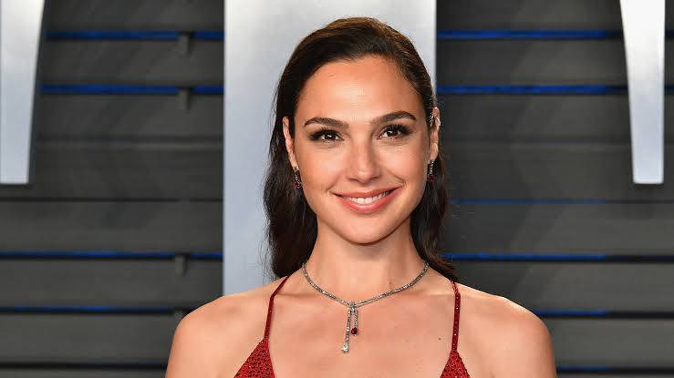 Gal Gadot Accused Of Cultural Appropriation For Accepting Cleopatra Role