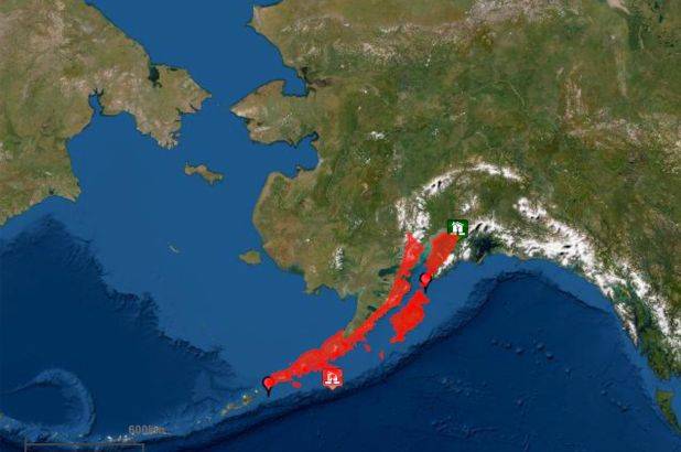 Tsunami warning issued after 7.5 magnitude earthquake hits Alaska Coast