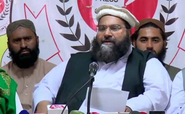 PM Imran picks Maulana Tahir Ashrafi for key slot