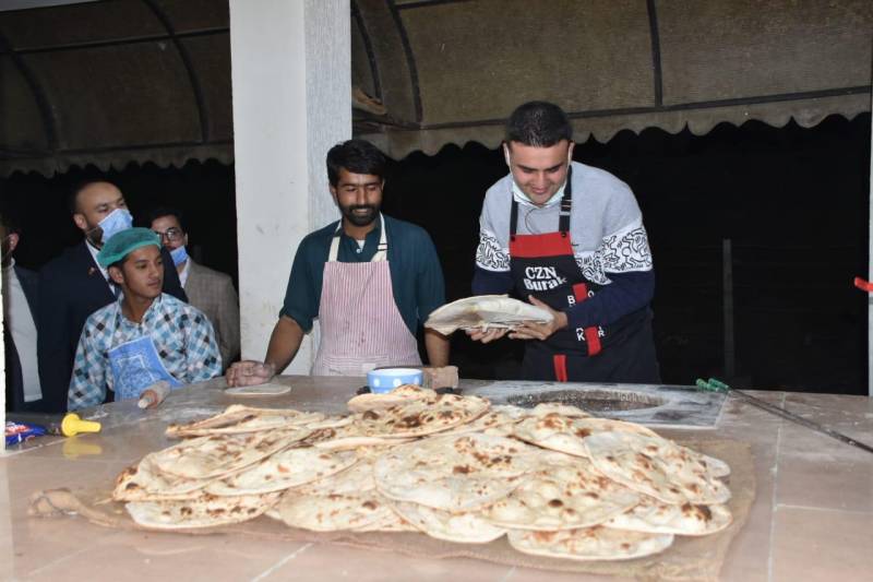 Turkish chef Burak Ozdemir arrives in Pakistan, visits Panagah in Islamabad