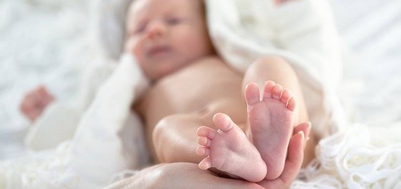 Woman gives birth to a baby with Covid-19 antibodies