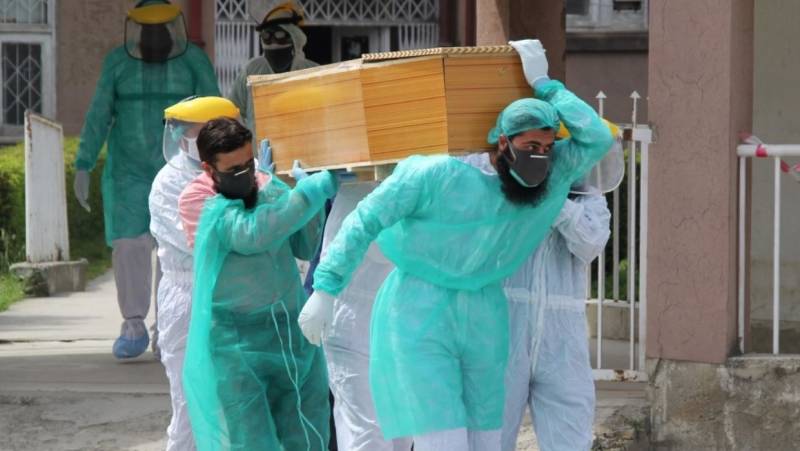Pakistan's coronavirus death toll crosses 15,000 mark
