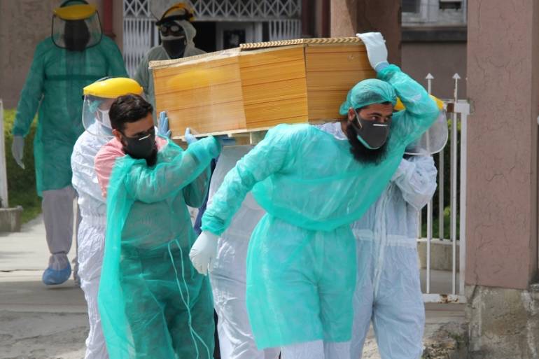 Pakistan reports 4,976 coronavirus cases, 112 deaths in 24 hours