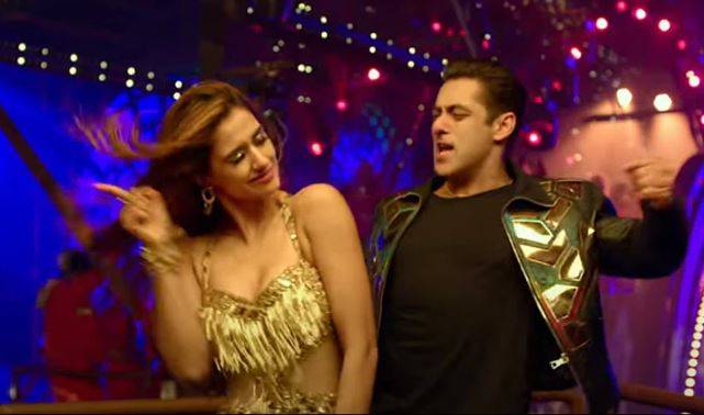 Salman Khan and Disha Patani's show off killer dance moves in ‘Seeti Maar’