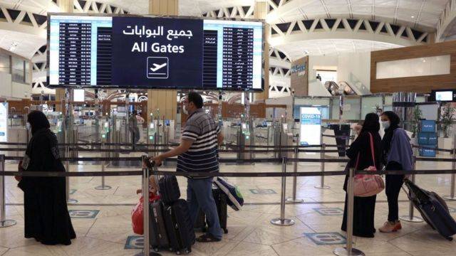 Saudi Arabia eases quarantine restriction for vaccinated foreigners