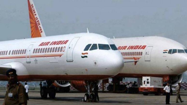 Indian man who threatened to hijack plane to Pakistan lands in jail