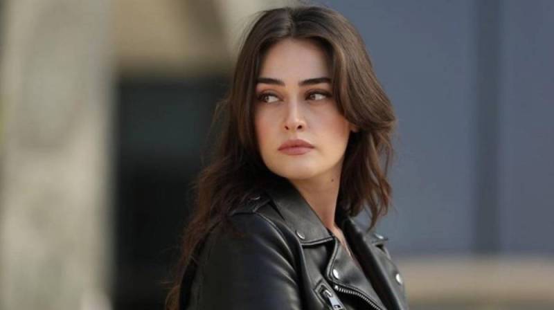 Ertugrul actresses Esra Bilgic, Gulsim Ali sad over Turkey forest fires