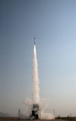 US Army test-fires first Iron Dome interceptor with Israeli help