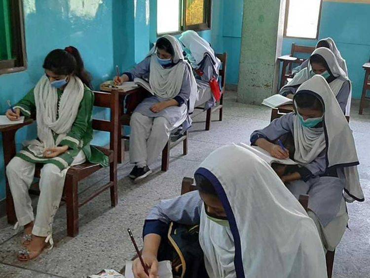 Sindh to vaccinate students of grades 9-12 at schools, colleges from Sept 6