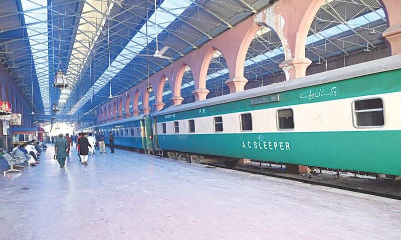 Pakistan Railways increases train fare from Nov 1