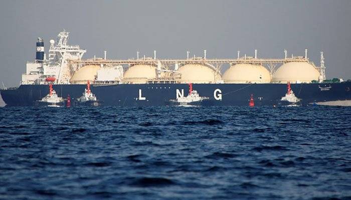 Pakistan to buy 'costliest' LNG cargo to avert gas crisis