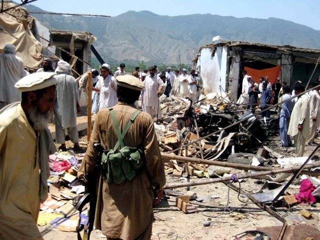 Two police officers martyred in Bajaur bomb blast 