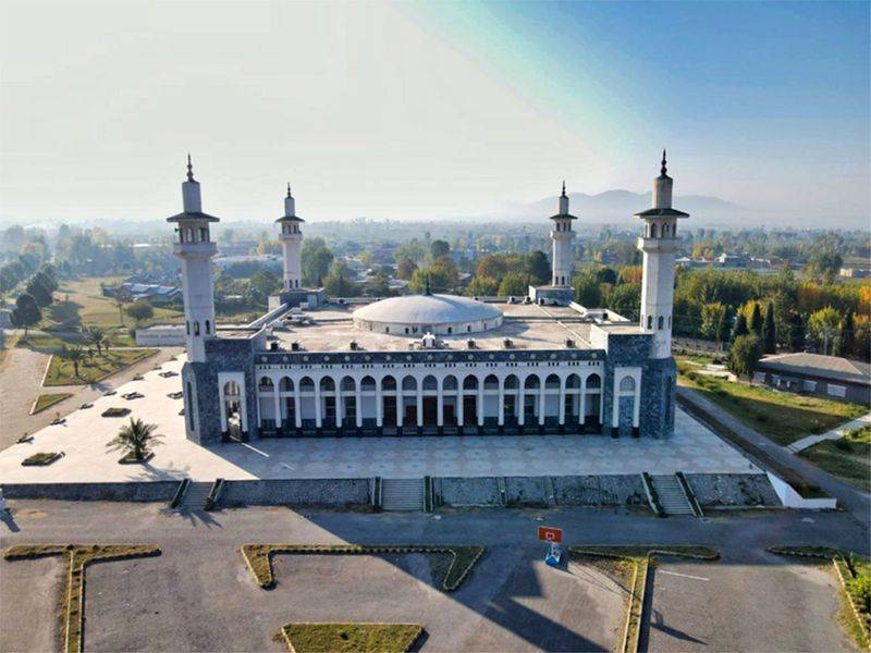Saudi Arabia gifts two mosques to people of Pakistan
