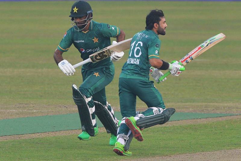 Pakistan beat Bangladesh in second T20I to clinch series