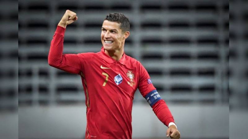 Cristiano Ronaldo becomes first-ever footballer to score 800 goals