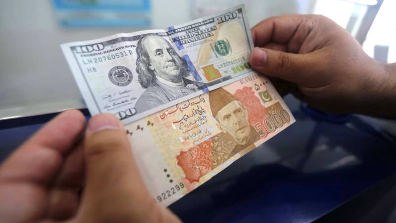 Today's currency exchange rates in Pakistan - Dollar, Euro, Pound, Riyal Rates on 01 January 2022