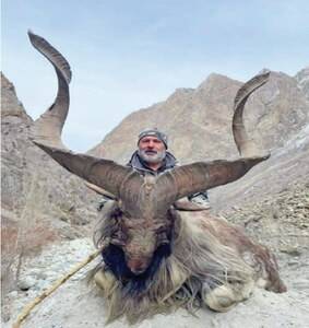 Foreigners hunt two highest-rated markhors in Pakistan's Astore region
