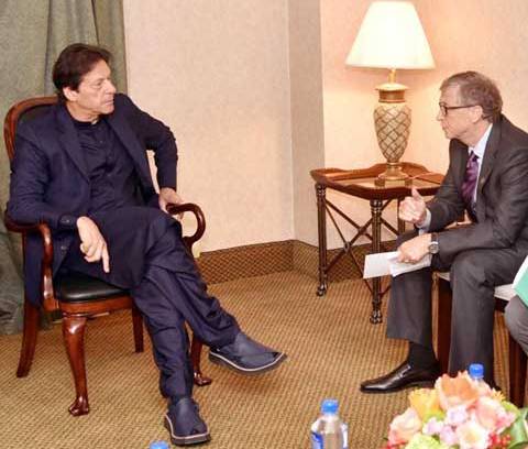 PM Imran updates Bill Gates on Pakistan's fight against polio, coronavirus