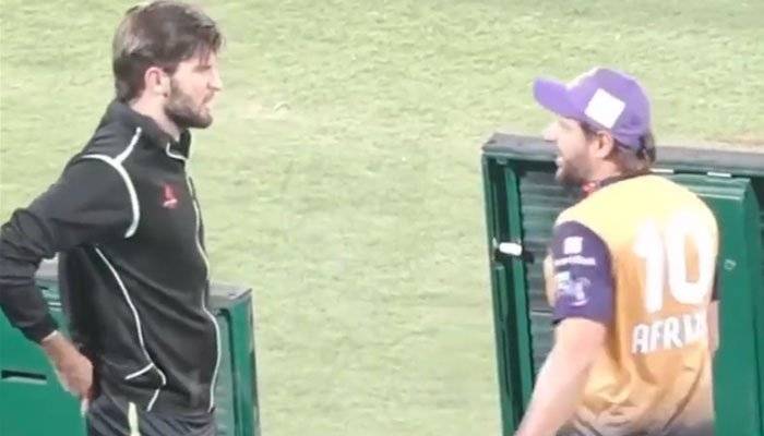 PSL 7: Shahid Afridi spotted having fun with future son-in-law Shaheen at Karachi stadium (VIDEO)