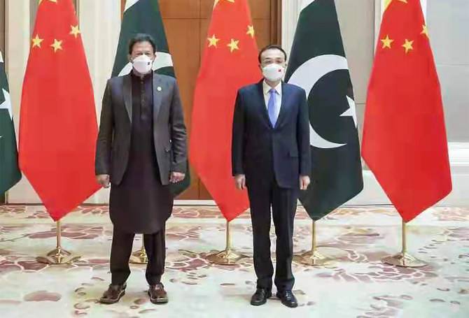 Pakistani PM discusses bilateral ties, regional issues with Chinese counterpart at Beijing meeting