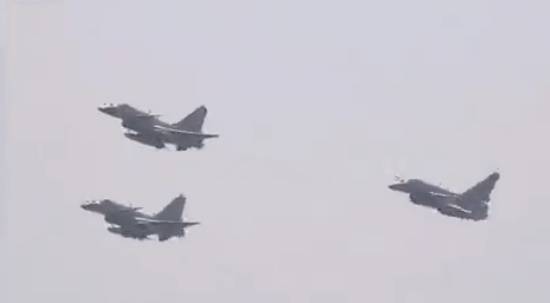 Watch stunning Pakistan Day flypast by newly-inducted J10c fighter jets