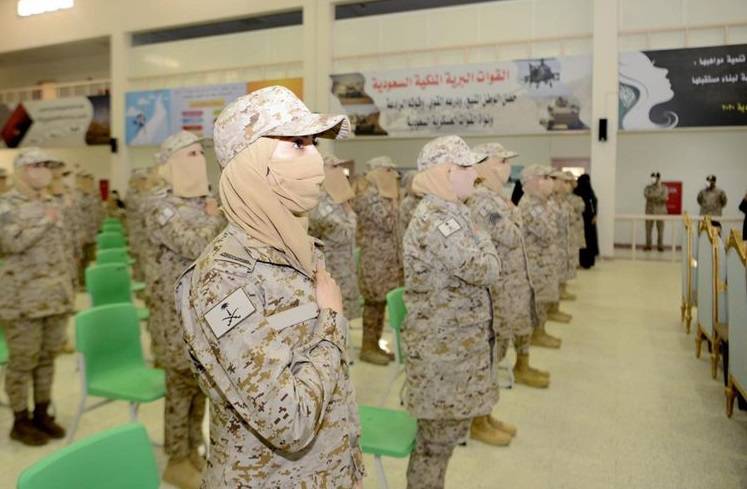 Saudi Arabia allows women to join border forces