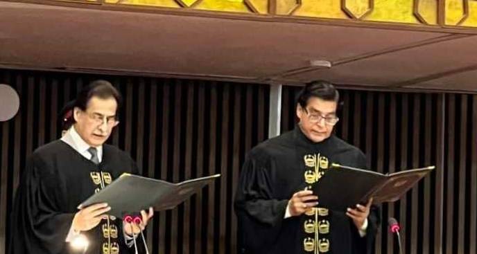 Raja Pervez Ashraf takes oath as National Assembly speaker