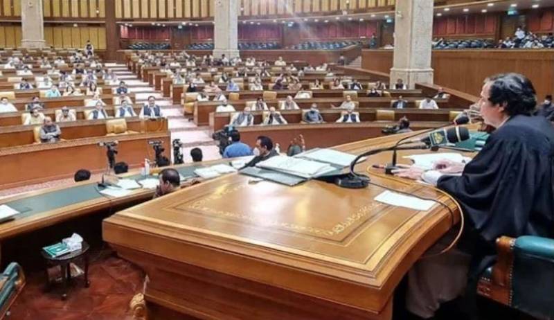 Speaker Pervaiz Elahi summons emergency session of Punjab Assembly tomorrow