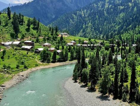Experts call for immediate measures to tackle climate challenges in AJK