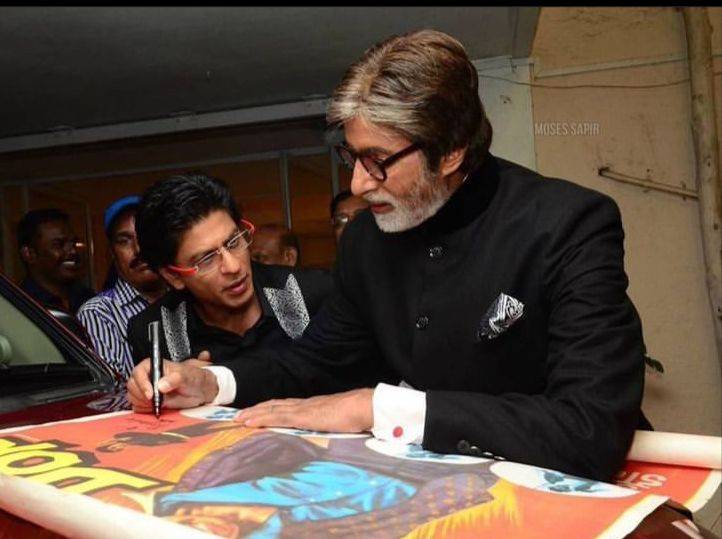 Are SRK and Amitabh Bachchan collaborating for 'Don 3'?