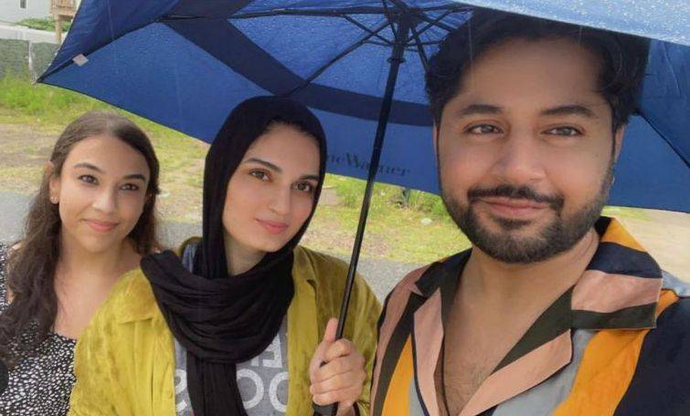 Imran Ashraf’s fans go on a hunt to find their favourite actor