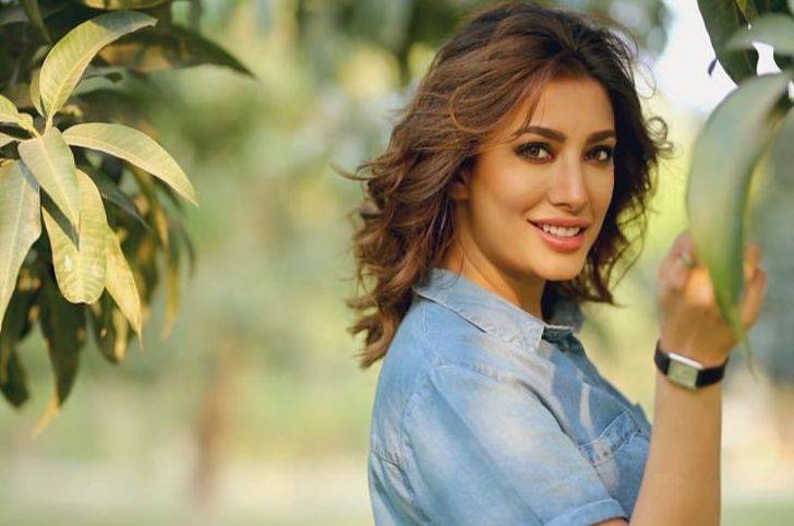 Mehwish Hayat makes a dazzling appearance in the latest Ms Marvel episode