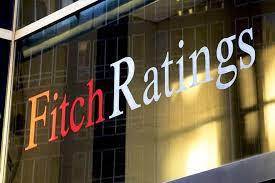 Fitch downgrades Pakistan’s outlook to negative amid political, economic instability 