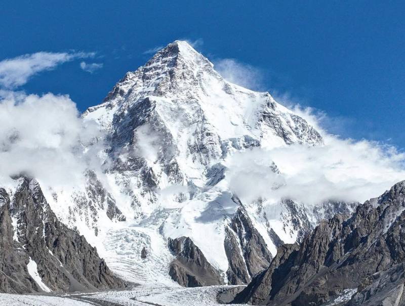 Bodies of missing Australian, Canadian mountaineers found at K2