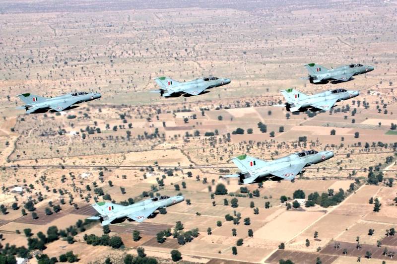 ‘Flying coffins’ – India plans to ground MiG-21 jets after deadly crashes
