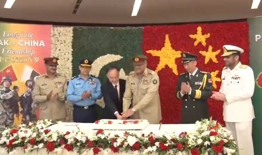 Watch: Pakistan celebrates 95th founding anniversary of Chinese army at GHQ