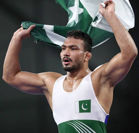 Silver medal for Pakistan's Inam Butt at Commonwealth Games