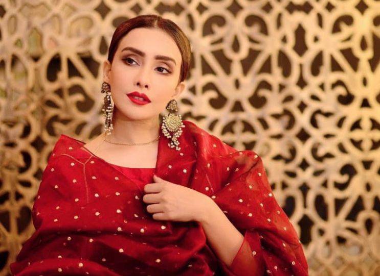 Maira Khan's new dance video goes viral