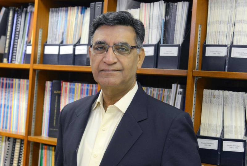 Abdul Latif Sheikh becomes first Pakistani doctor to win prestigious pharmacy award