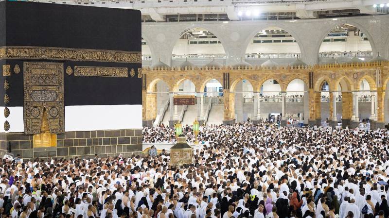 Pakistani Hajj pilgrims to receive Rs150,000 in subsidy from tomorrow
