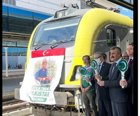Turkiye sends another train with aid for Pakistan floods’ victims