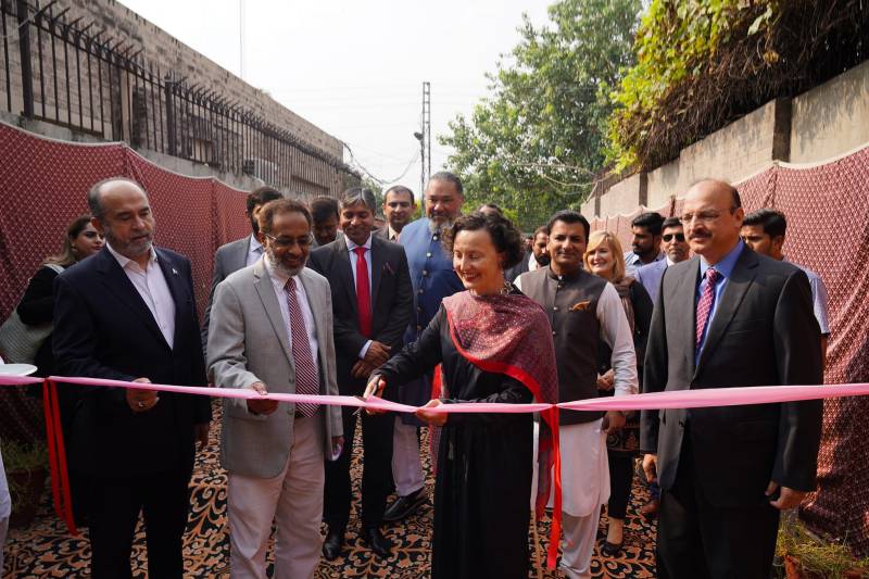 US diplomat Elizabeth Horst performs groundbreaking of Punjab Forensic Science Agency's training hostel