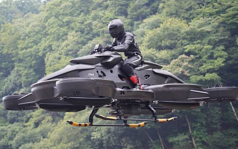 World's first flying bike makes its debut in US auto show