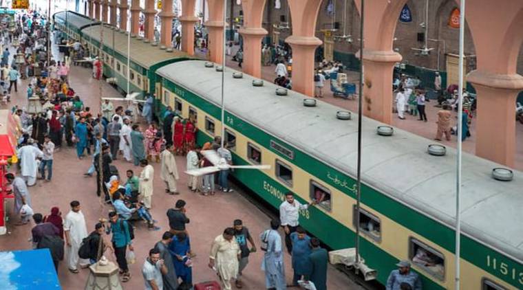 No more train bookings till Oct 20 as operations halted again
