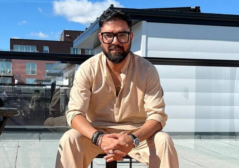 Yasir Hussain lambasts entertainment industry for not honouring comedy legends